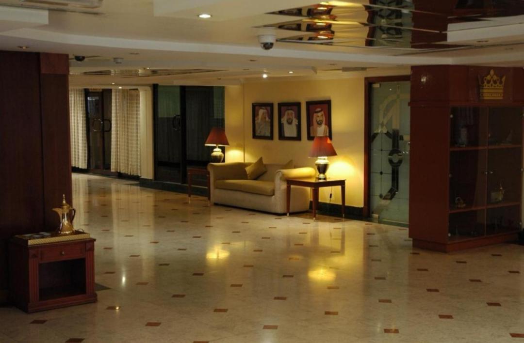 London Crown 2 Hotel Apartments Dubai Exterior foto